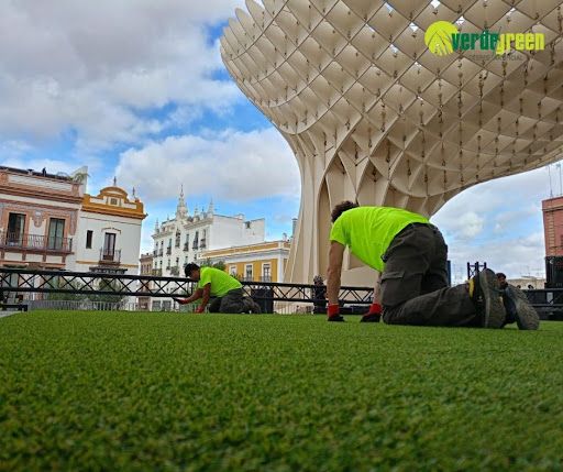 instalación de césped artificial 