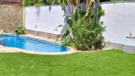 ¿se calienta el césped artificial en verano?